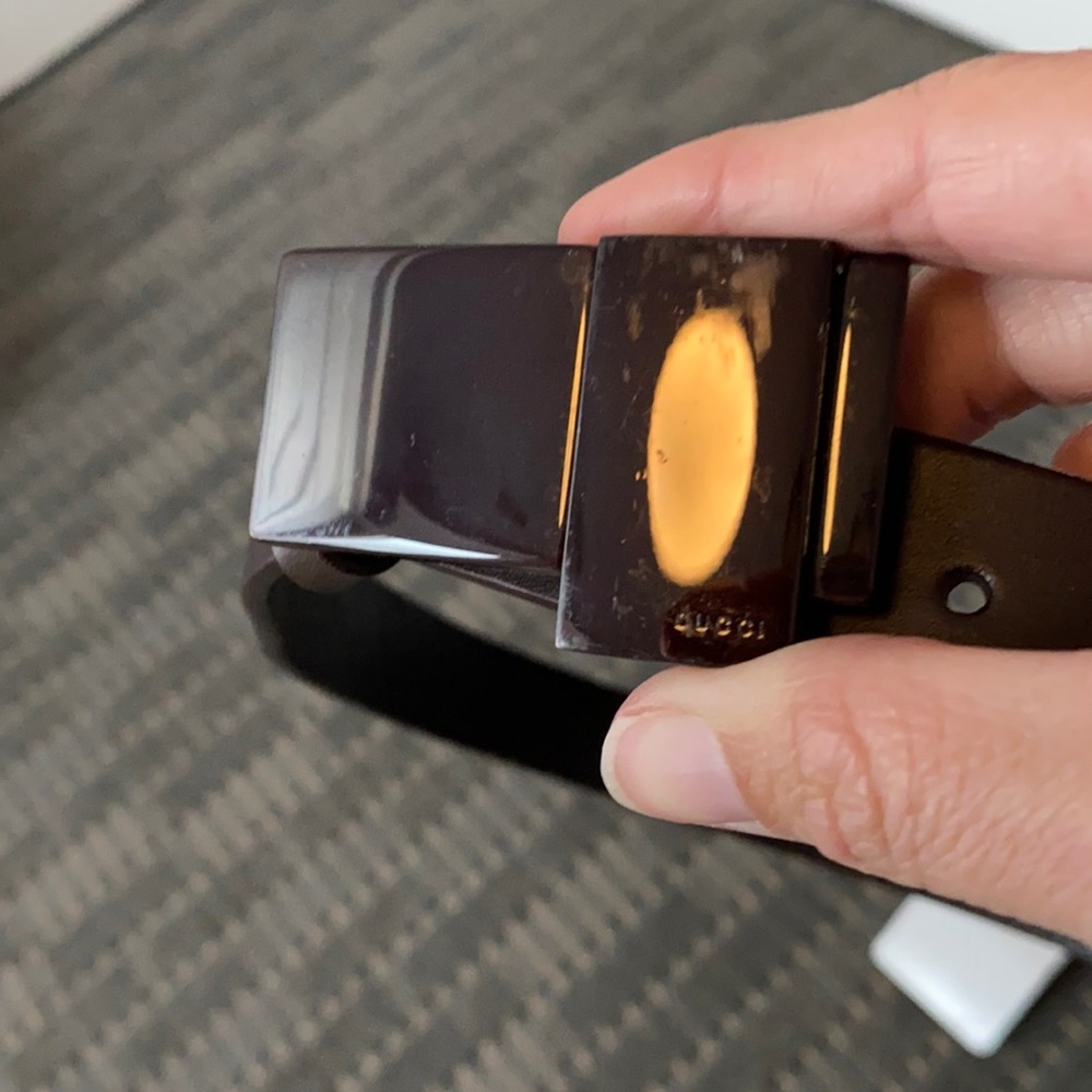 GUCCI MENS BELT SZ 30